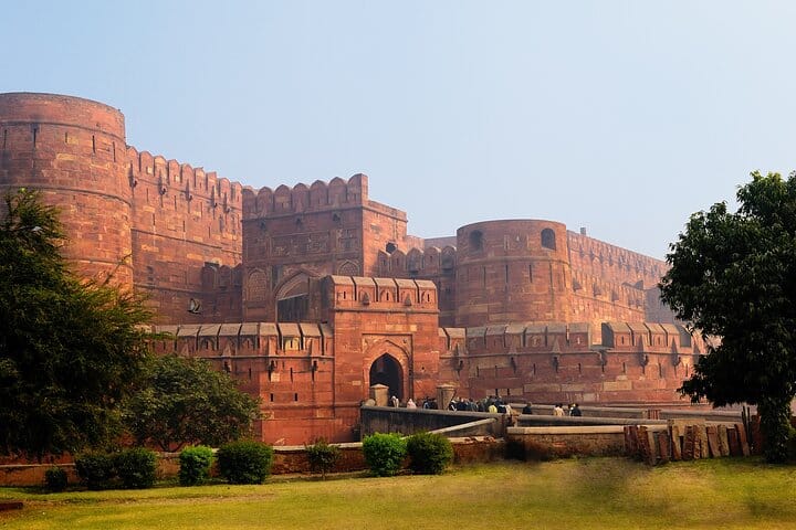 Private Full-Day Taj Mahal & Agra Fort Tour from New Delhi tour package — photo 3